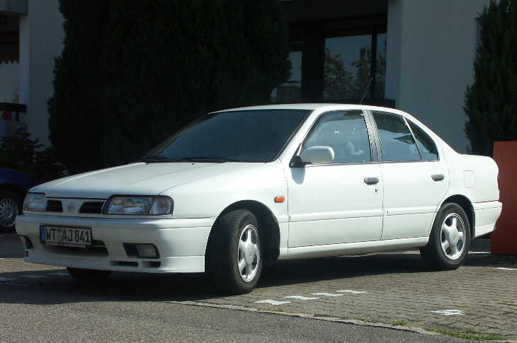 Nissan Primera SLX